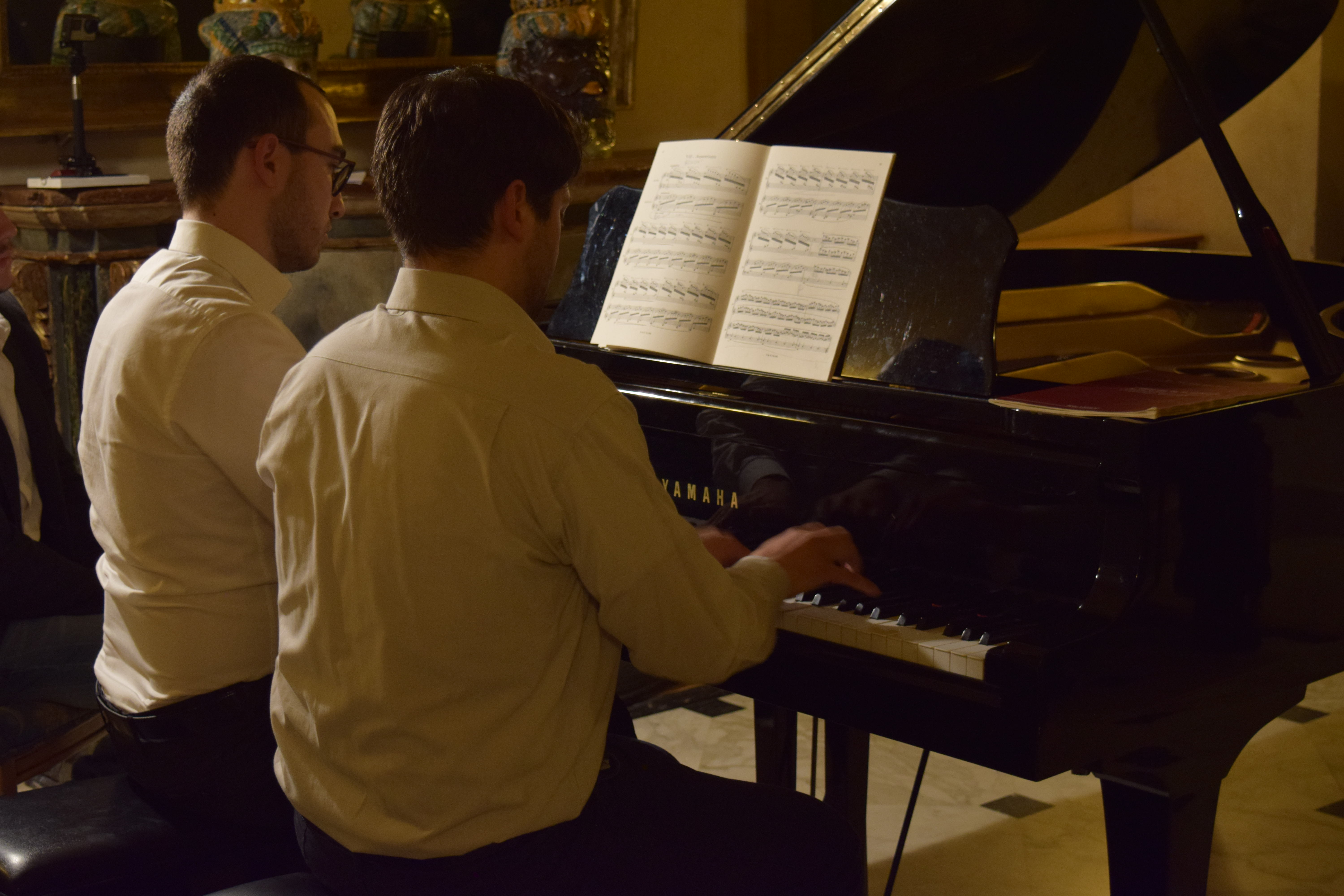 FERDIS Piano Duo in concerto al pianoforte